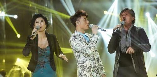 左林右莉走一回视频,漫步人生，共谱美好篇章