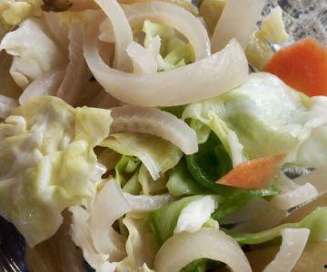 泡椒猪皮的做法视频,酸辣开胃，制作简单，美味家常菜